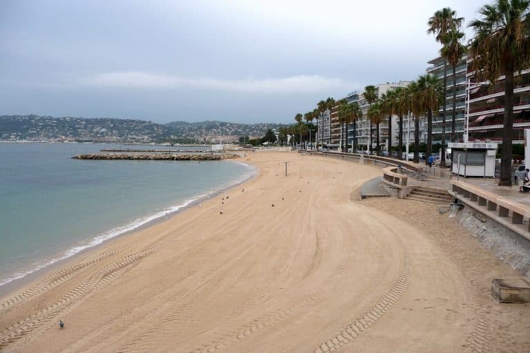 Séjour à Juan-les-Pins : comment choisir l’hôtel parfait ?