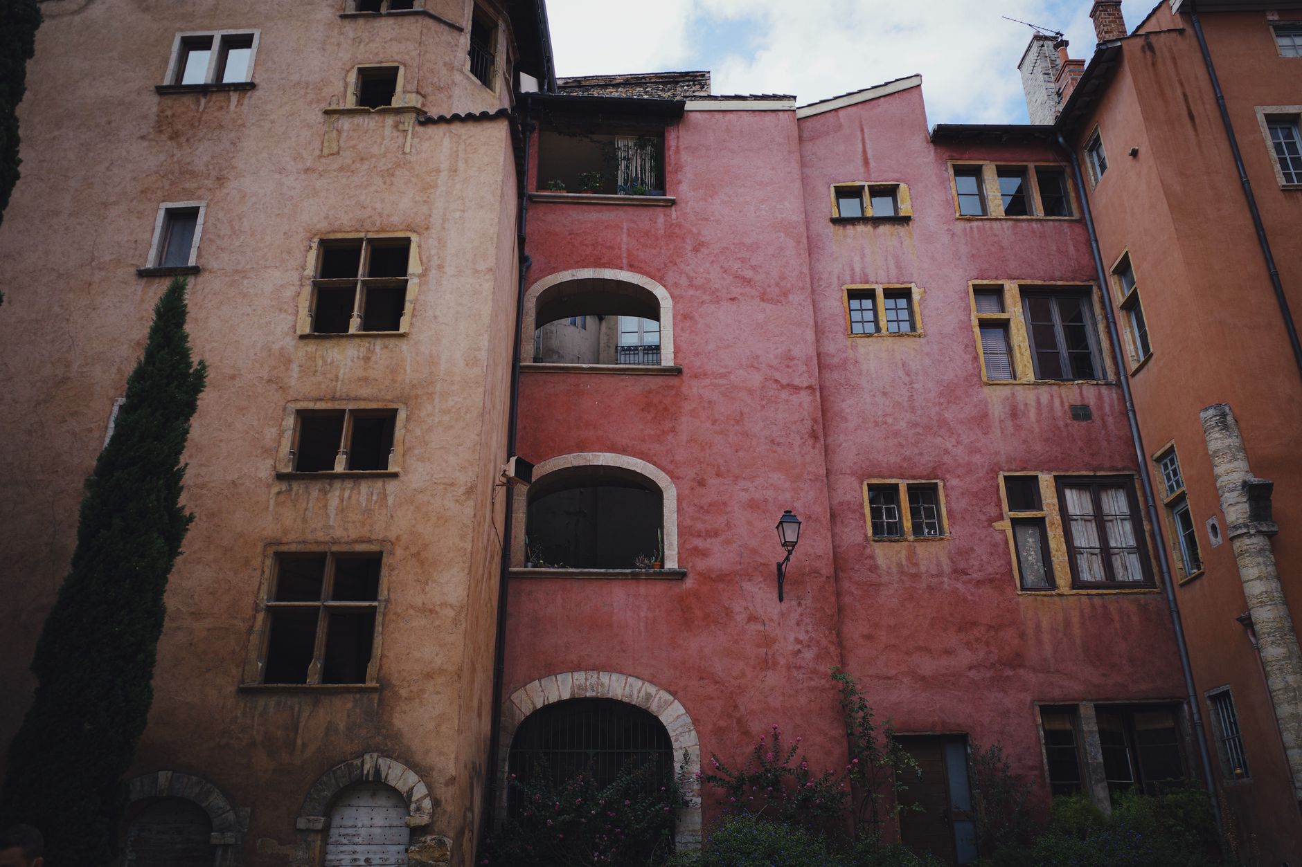 Quelles merveilles découvrir lors d&rsquo;une balade dans les ruelles du Vieux Lyon ?